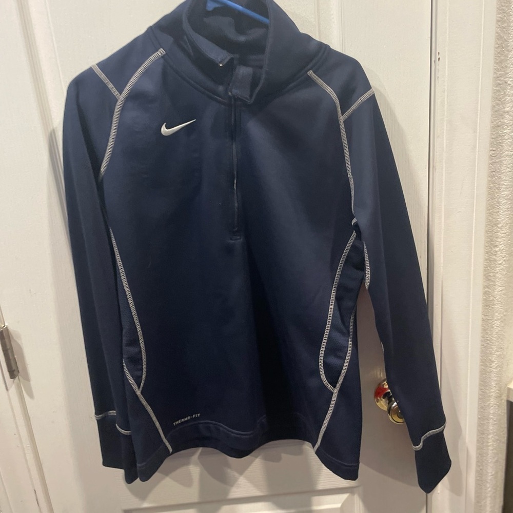 Nike Therma-Fit Long Sleeve Top